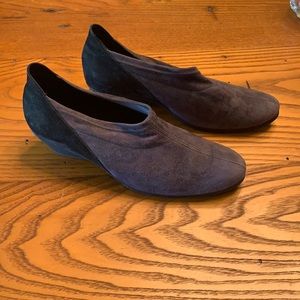 Blue suede and black nubuck Arche shoes.